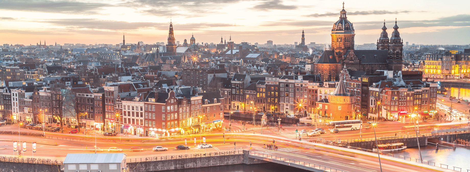 Applying to University in Amsterdam – Everything You Need to Know